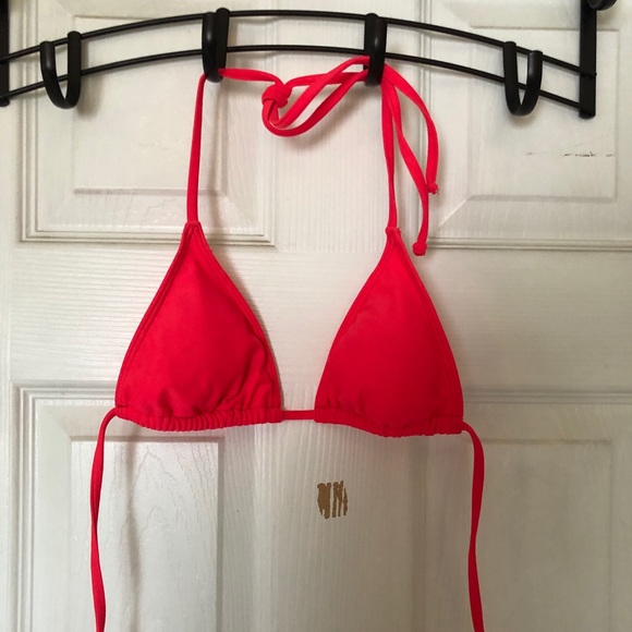 Tilly's Other - NWOT Tilly’s Triangle Padded Bikini Top